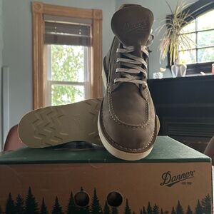 Size 10- Women’s Danner Bull Run Lux Vintage Sterling leather boots